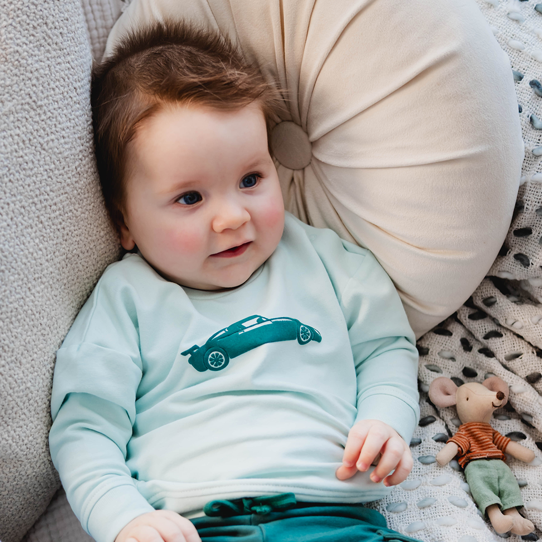 Sweater Fast Car | Pastel Blue